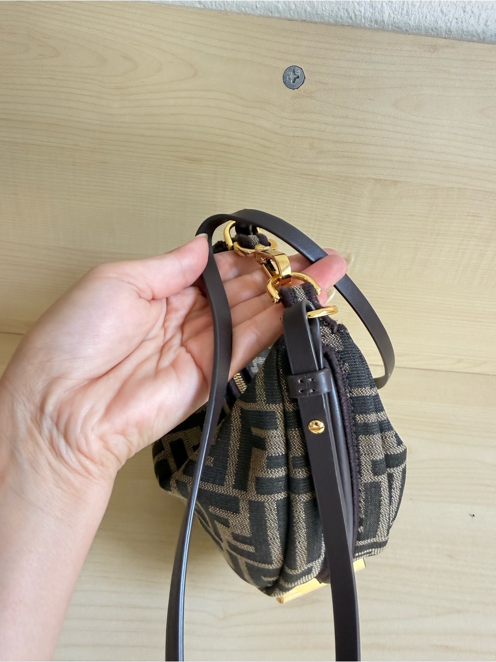 Fendi Zucca Chef Hobo Bag Crossbody Black & Brown - Picture 5 of 9